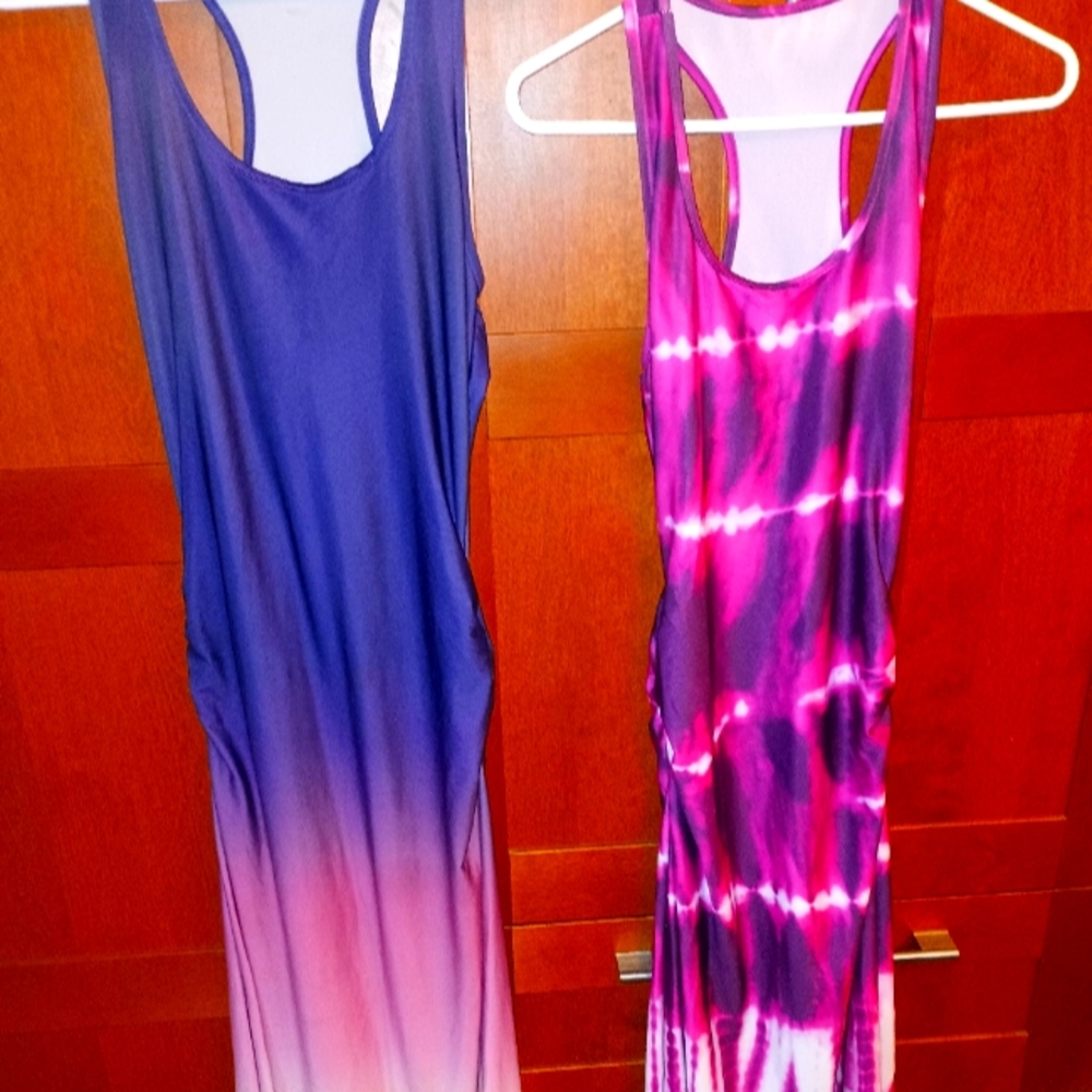 2 retro maxi dresses